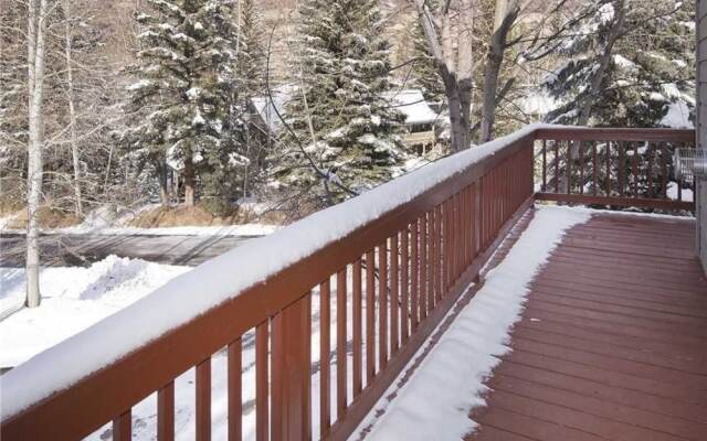 2892 C Kinnikinnick Rd. 3 Bedroom Home