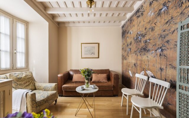 CH Apartments Rooftop Terrace