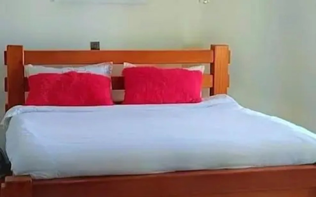 Lux Suites Fahari Palace Apartments
