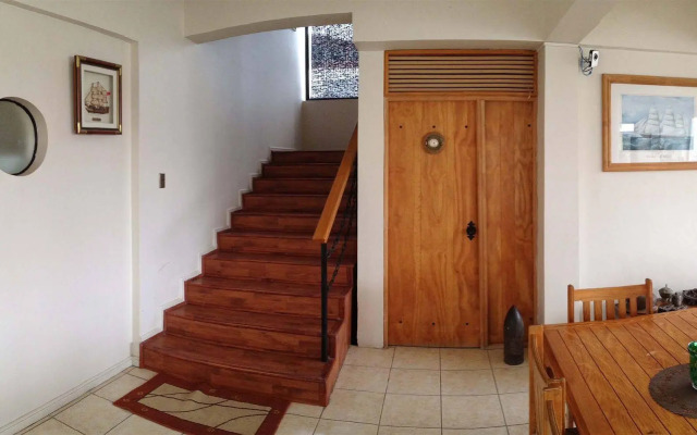 Hotel Blanco Encalada