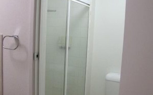 Slipway Hotel Motel