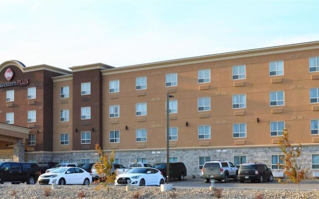 Best Western Plus Kindersley Hotel