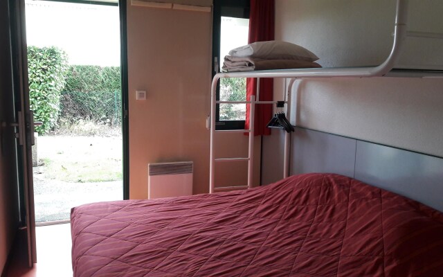 FASTHOTEL Reims Est - Taissy