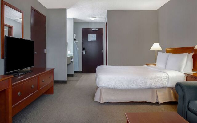 Days Inn by Wyndham Whitecourt