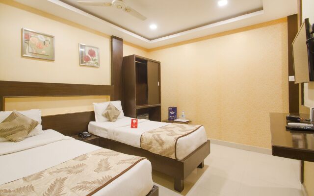 OYO 10225 Hotel Sree Chandana