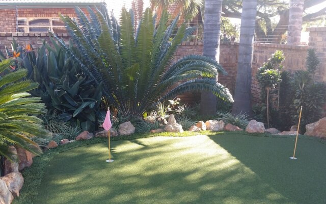 The Club House Guesthouse