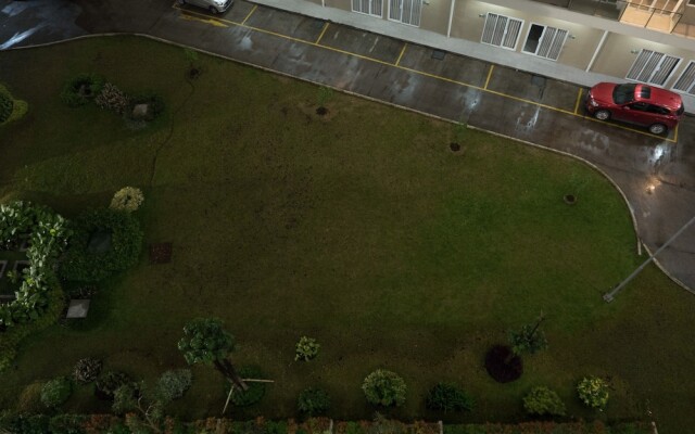Comfy 1BR Gateway Pasteur Apartment