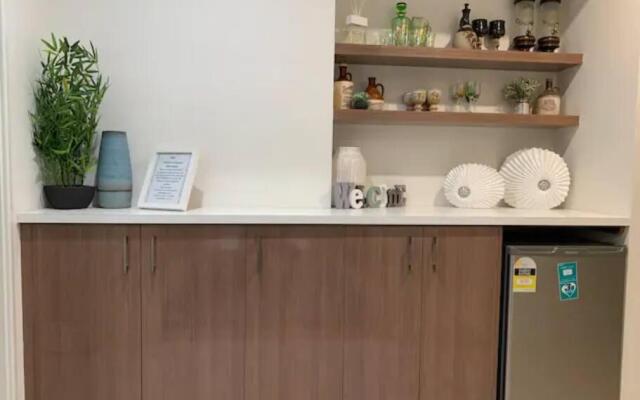 Sandpiper Island Tranquil Waterfront Views & Jetty