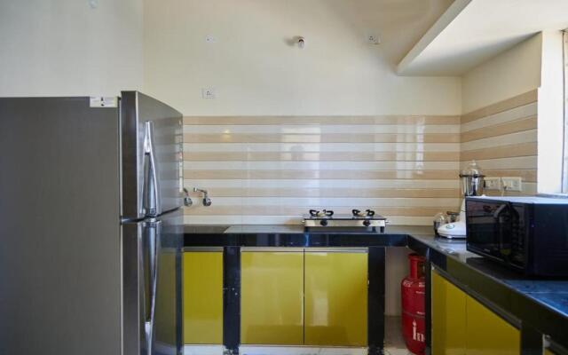 Chill place : 3 BHK with AC bedrooms and functional kitchen