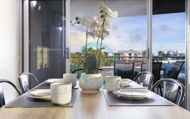Zen on Stuart - 3 Bedroom Penthouse