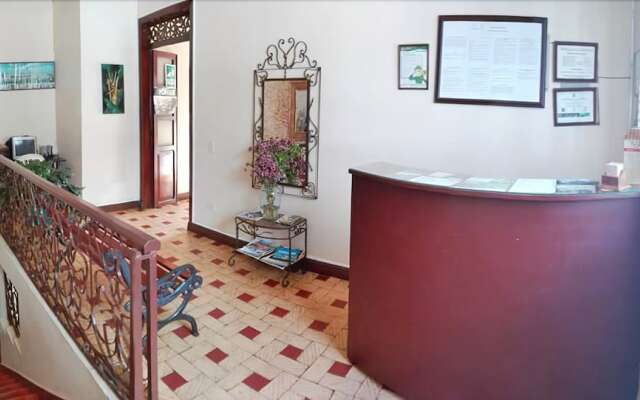 Hotel Alcayata Colonial