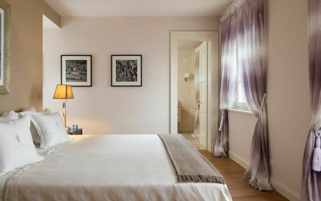 Affluent Villa in Vabriga With Artistic Interiors & Pool