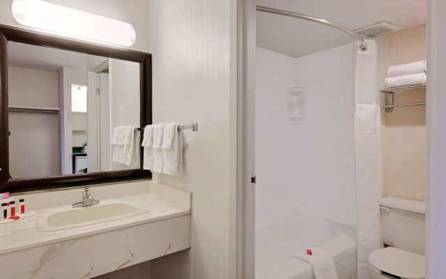 Metro Inn Calgary Northwest