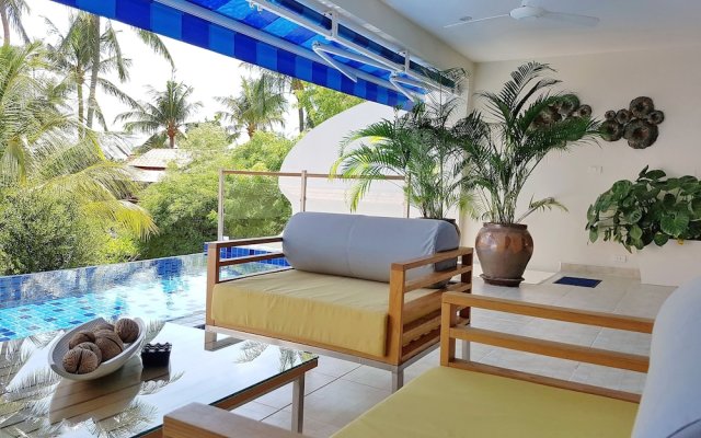 "beachside 3-bedroom Townhouse w/ Private Pool at 70 Meters From Beach"