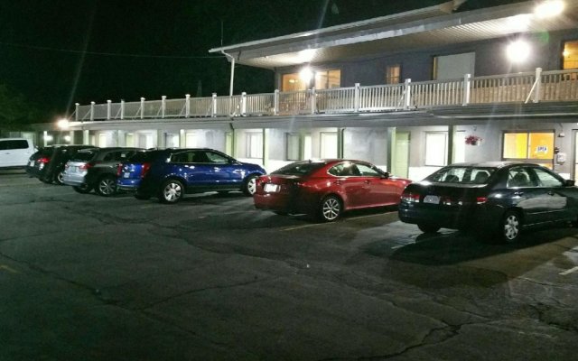 Americas Best Value Inn Holyoke