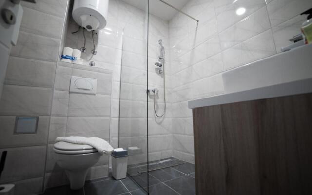 NLux 10 Apartment