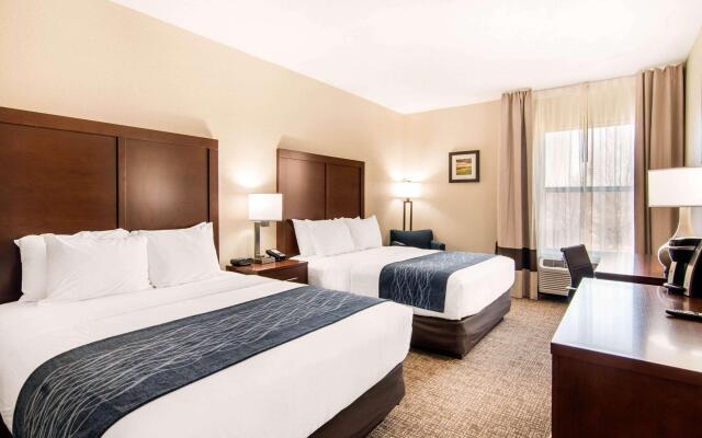 Comfort Inn & Suites Junction City - near Fort Riley