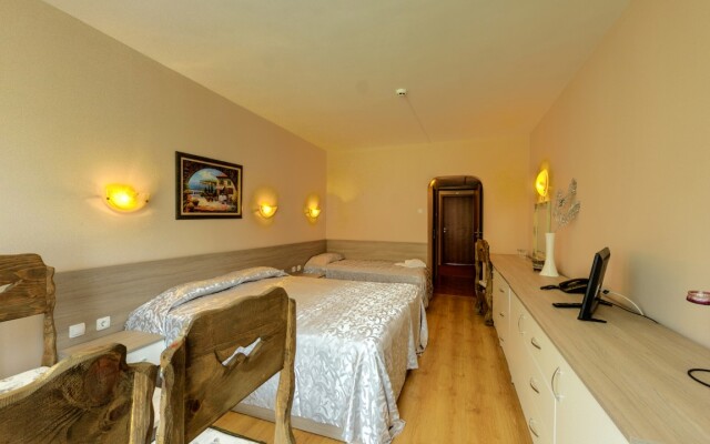 Moura Mountain & Villas Spa Hotel