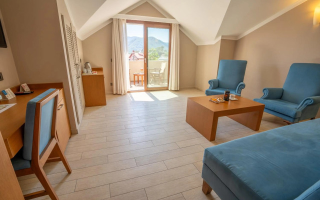Renka Hotel & Spa