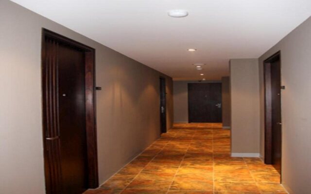 Plan B Hotel