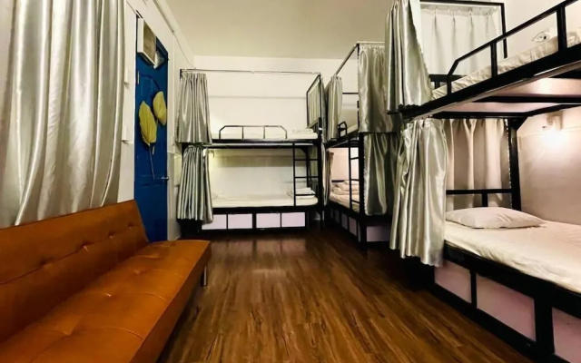 Dom Hostel and Bar – Guest Rooms – Da Nang