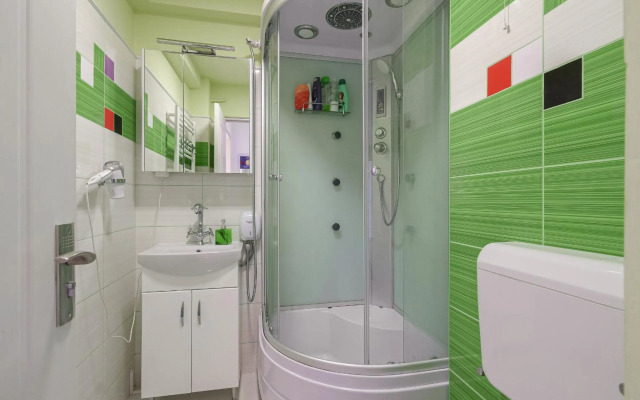 Stone Gate Apartment #1