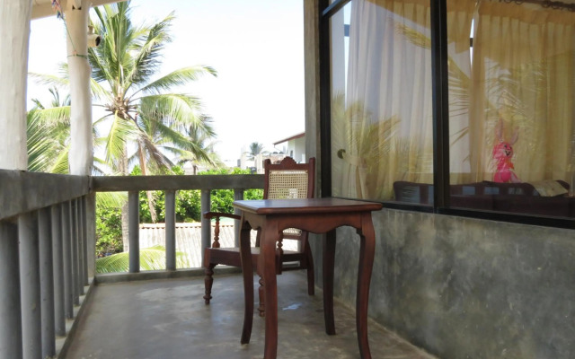 Mountain Wave Hotel and Surfshop