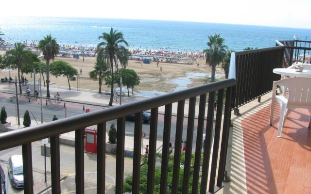 Rovira Hotel