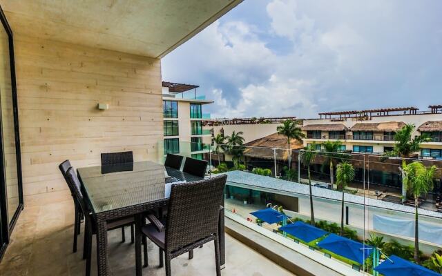 Contemporary Design Oceana 422 Playa del Carmen Condo by Redawning