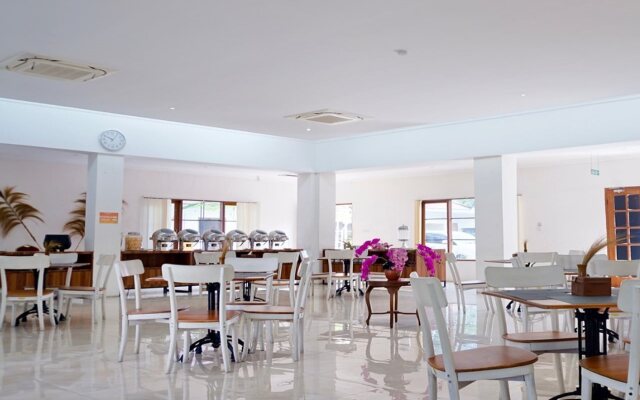Hotel Ombilin Heritage