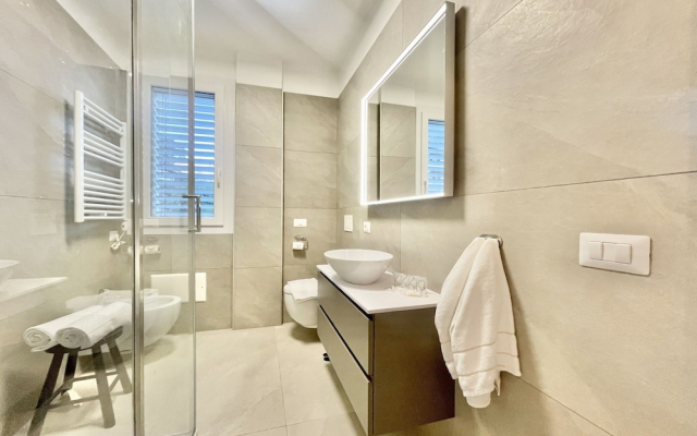 Modern House Apartment 1