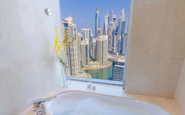 Stylish 1BR unit Address Marina