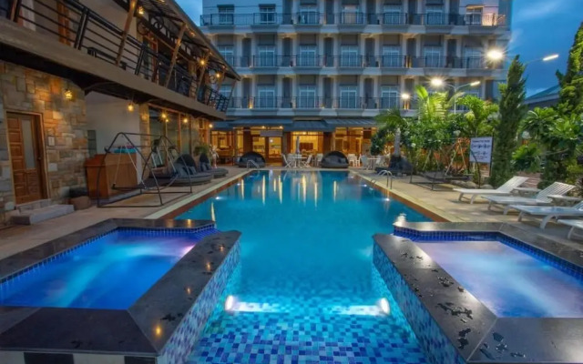 Mandalay Lodge Hotel