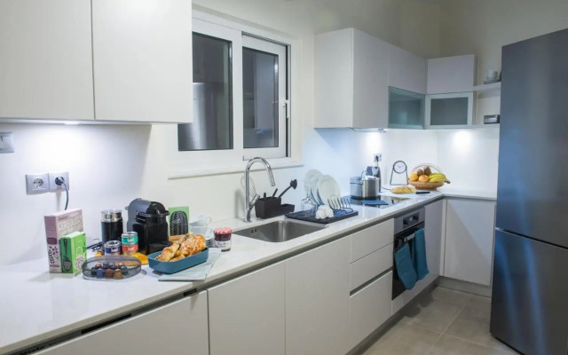 Piraeus Seaview Elegant Apartments