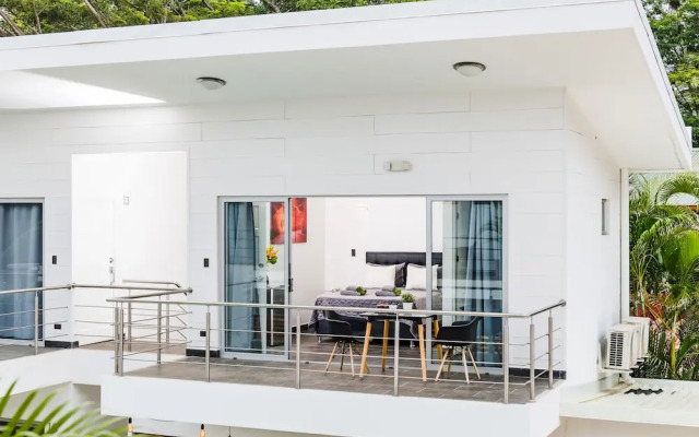 In the Shade Hotel - Coworking - Adults Only