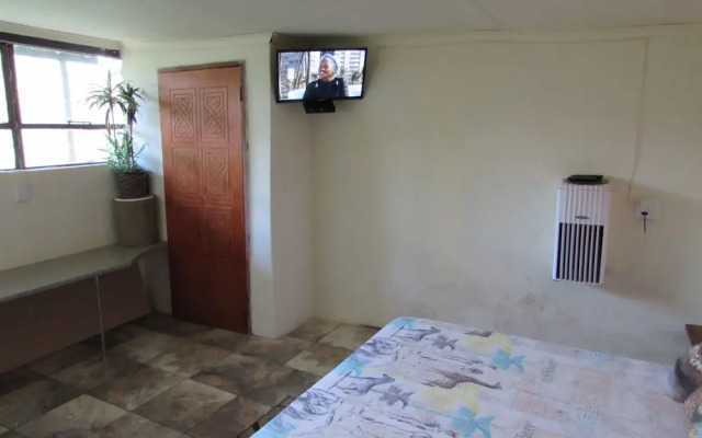 Amanzimlotzi Riverside Bush Camp