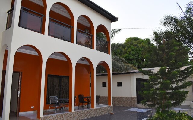 London innn 2 in Kotu, Gambia from 32$, photos, reviews - zenhotels.com