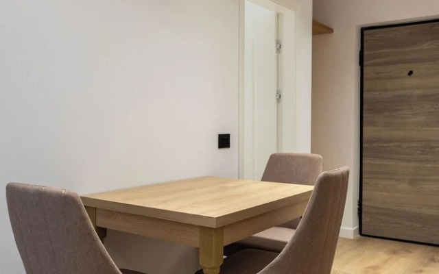 Golden Villa - Sea View Apartments