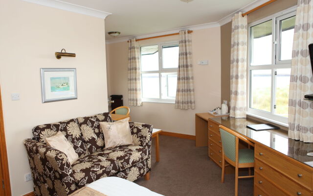 Little Haven Hotel On The Beach