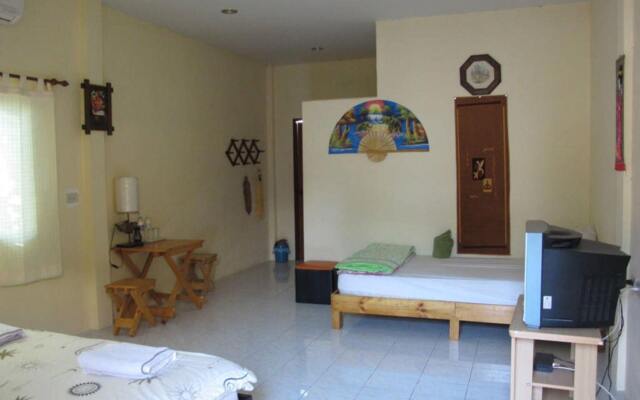 Baan KruToy Homestay4