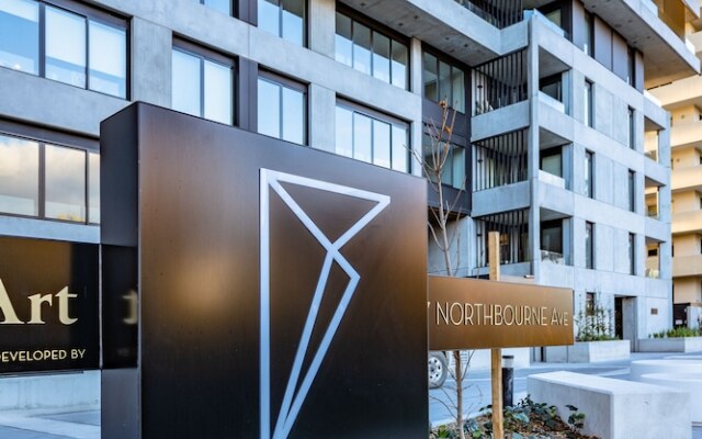 Luxury and Stylish Apt on NB Ave