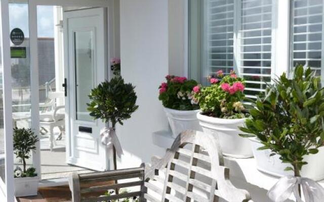 Strandeen Bed And Breakfast