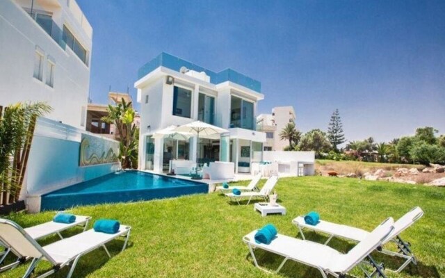 Villa Crystal Springs 1 Plat