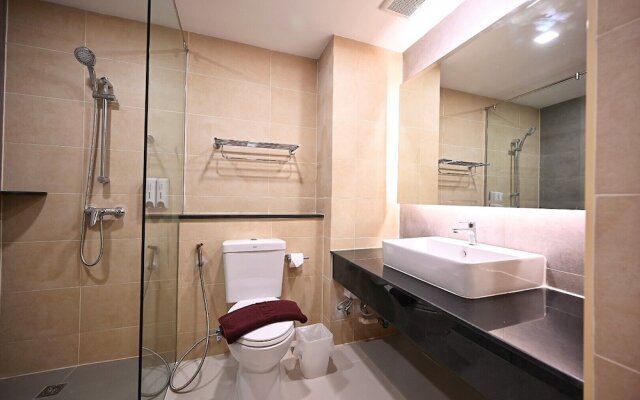 L2 Hotel (SHA Extra Plus)