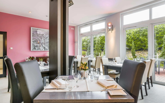 Garner Hotel Oberhausen by IHG