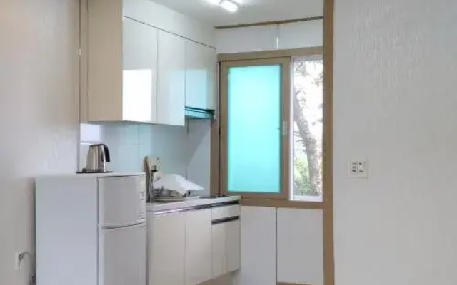 Jeju Oreum Pension
