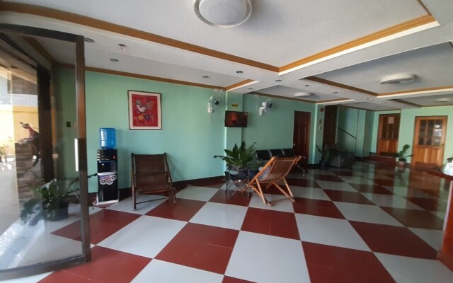 OYO 553 Ednel’s Pension House