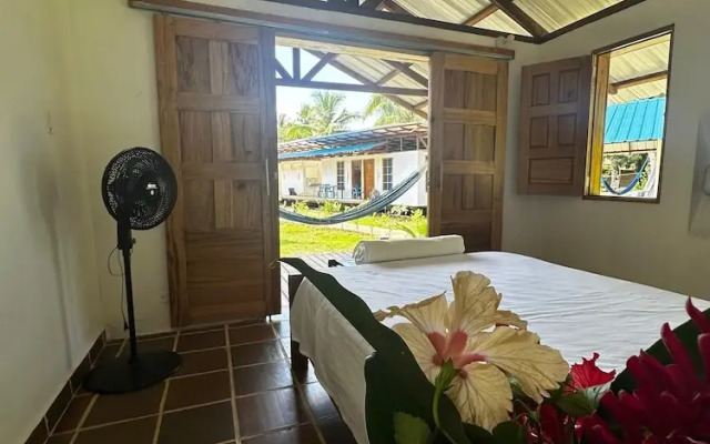 Pacific Waves Hostel & Surf