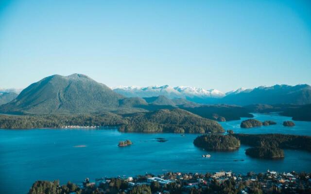 Tofino Resort & Marina