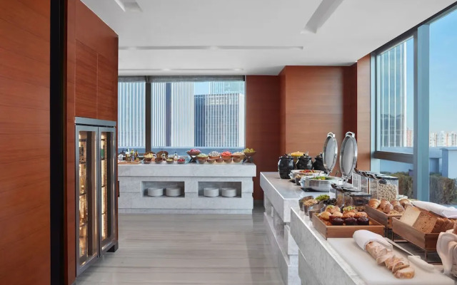 Sheraton Beijing Lize Hotel